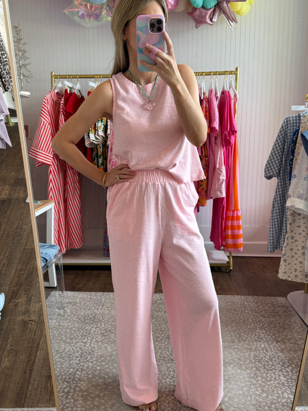 Soft Pink Sleeveless Top/Pants Set - 2pcs