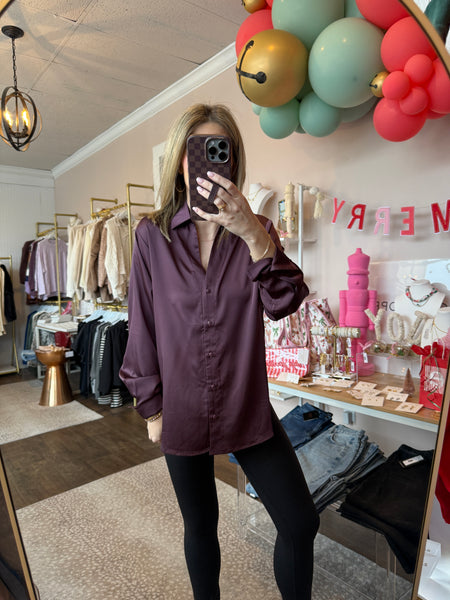 Satin shirt with collar - dark cherry