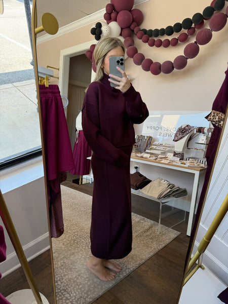 Skirt and sweater set - Maroon knit