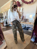Scallop hem 3/4 sleeve sweater - cream