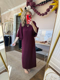 Maroon solid midi with pockets