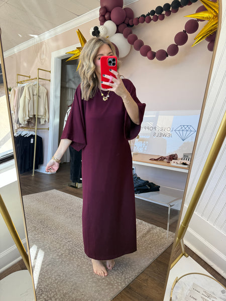 Maroon solid midi with pockets