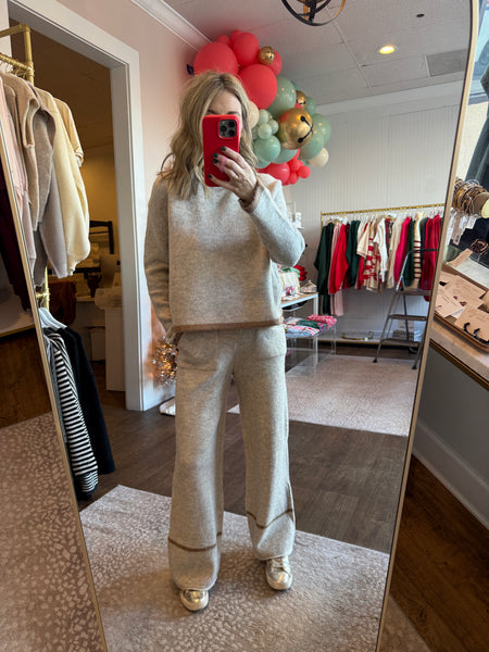 Color Contrasted Knit Set